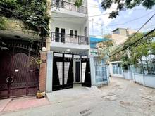 Hình ảnh CHỦ CẦN BÁN nhà 2MT hẻm phan Chu Trinh trệt, 3 lầu, ST
