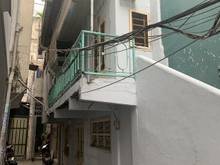 Hình ảnh Nhà hẻm thông thoáng tại Quận 1, nhà đang để trống, sổ hồng riêng chín