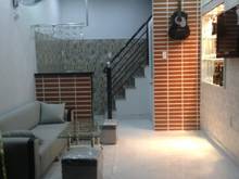 Hình ảnh Nhà Cần Bán Gấp Đường CMT8  Quận 10.