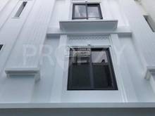 Hình ảnh Bán nhà phố liền kề mới xây dựng hẻm xe hơi quay đầu đường HHT 7 tỷ900