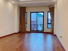 Hình ảnh Bán Mảnh đất Mặt phố Ngô Gia Tự giá 9 tỷ, 110m2, hướng Đông, KD tốt