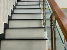 Hình ảnh Cho thuê nhà nhà hxh phường Hiệp Thành q12, DT 6x9 trệt 2 lầu 4pn pk,