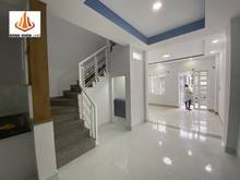 Hình ảnh Nhà đường Quốc Lộ 13, hẻm ô tô, 1 trệt 1 lầu, DT 55m2 ngang 5m