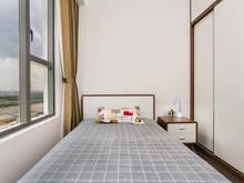 Hình ảnh Cho thuê nhanh 2 phòng ngủ Tresor Quận 4, giá chỉ 16.5 triệu, dt 72m2