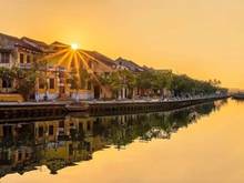Hình ảnh Thua banh bóng, bán phá giá thị trường, biệt thự view sông giá quá rẻ