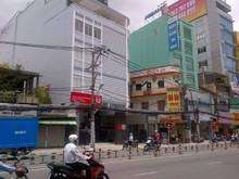 Hình ảnh Chính chủ cho thuê nhà MT Trần Hưng Đạo, P NCT, Q1, DT 14x20m, 3 tầng.