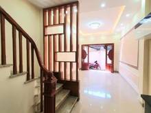 Hình ảnh Siêu Phẩm Thành Công_5 Tầng Đẹp Long Lanh_Lô Góc_Gần Phố - Trung Tâm