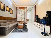 Hình ảnh Nhà đẹp giá rẻ ở Lạc Long Quân, HXH, SHR