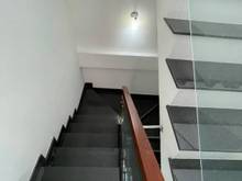 Hình ảnh Bán nhà riêng ngõ Văn Chương 30m2x3 tầng, MT 10.5m, KD mọi loại hình