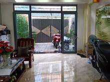 Hình ảnh Cho thuê nhà mặt tiền 12C Trường Sơn, phường 15, Quận 10
