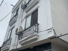 Hình ảnh Bán nhà 2 mặt ngõ Quỳnh Lôi, Hai Bà Trưng, 35m2 x 5 tầng, giá 4 Tỷ