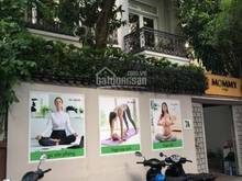 Hình ảnh Cho thuê nhà nguyên căn mặt tiền đường Phạm Đình Toái Phường 6 Quận 3