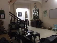 Hình ảnh Cần bán gấp nhà Lạc Long Quân 4 tầng,50m2,mặt tiền 4,9m,cách đường ô