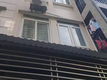 Hình ảnh Bán nhà đẹp ngõ 5 Hoàng Quốc Việt, 35 m2, 5 tầng, ở ngay, giá tốt