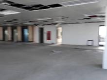 Hình ảnh Cho thuê Nhà lô góc 3 mặt tiền tại phố Xuân Thủy, 250m2*5 tầng+hầm