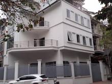 Hình ảnh Cho thuê biệt Vũ Phạm Hàm, 260m2, 5 T + 1 hầm, thang máy, 50tr/th