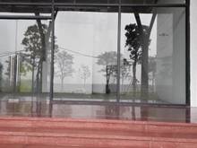 Hình ảnh MP Trung Kính to, 400m2*3 tầng, MT 15m, 140 triệu/tháng