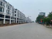 Hình ảnh Cần bán căn Shophouse Sông Hồng, mặt đường 40m Thành Trung, Trâu Quỳ,