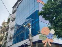 Hình ảnh Cho thuê nhà mặt phố Nguyễn Văn Huyên 60m 7T MT6m 50tr