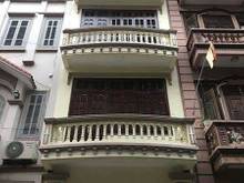 Hình ảnh Cho thuê nhà mặt phố Phạm Hồng Thái. DT: 50m2 x 5 tầng. MT: 4m.