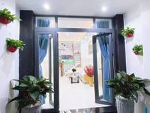 Hình ảnh Nhà Đẹp Lung Linh Nội Thất Cao Cấp 3,20m x 20m hẽm 4m