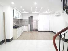 Hình ảnh Cho thuê nhà gần Trần Não 4x25m - Tiện làm VP/Spa/Trường học