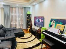 Hình ảnh Cần bán gấp Mặt phố Huế giá 32 tỷ, DT 100m2, Hè 5m. Kinh doanh lớn