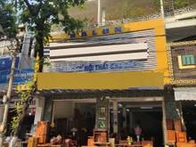 Hình ảnh Cho thuê nhà ĐẸP trục KINH DOANH SẦM UẤT đường Nguyễn Thái Bình, Q.TB