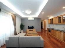 Hình ảnh Bán gấp nhà 6x10m Nhà 2 Mt 4 Lầu vỉa hè rộng đăng có hợp đồng thuê 100