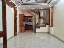 Hình ảnh Nhà đẹp ngõ Giáp Bát, gần phố, ô tô, 35m2,  MT 3.9m, nhỉnh 3 tỷ