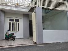 Hình ảnh Cho thuê nguyên căn mặt tiền đường Huyền Quang Phường Tân Định, quận 1