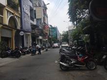 Hình ảnh Kẹt tiền bán gấp nhà mặt tiền đường Đặng Văn Ngữ, Phường 14, Quận PN