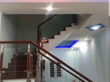 Hình ảnh cho thuê nhà 1 trệt, 2 lầu, 4 phòng ngủ, 4 wc, gần trường điện lực