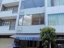 Hình ảnh MT   Đường Chu Mạnh Trinh, _ 4 lầu _ vỉa hè rộng thoáng