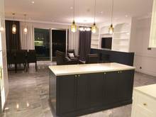 Hình ảnh Cho thuê Vista Verde 4 phòng ngủ 204m2, Full nội thất cao cấp tầng cao