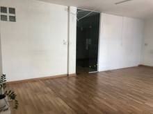 Hình ảnh cho thuê nhà d5,bt 10*18 trệt 3 lầu