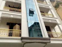 Hình ảnh Cho thuê nhà mặt phố Trần vỹ 80m2 xây 6 tầng Thang máy giá 30 tr /th