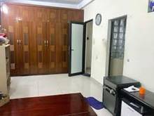 Hình ảnh Bán Nhà Gấp DT 32m2, 3T, Giá 3.9 tỷ, Đường CM Tháng 8, Q10, TPHCM