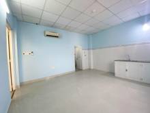 Hình ảnh Phòng máy lạnh rộng gần 30m2 đang giảm giá ngay đường D52