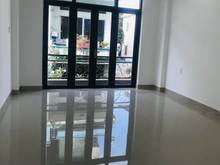 Hình ảnh Cho thuê nhà nguyên căn 391/2A Sư Vạn Hạnh, phường 12, quận 10.