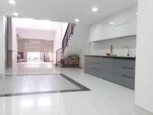 Hình ảnh C/c BÁN GẤP nhà mặt tiền mới đường Phạm Thế Hiển,P7,Q8