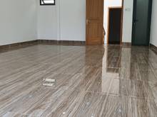 Hình ảnh Cho thuê nhà mới, xe ô tô đậu trước nhà 95A Đinh Tiên Hoàng, Quận BT