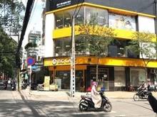 Hình ảnh Cho thuê góc 2 MT Nguyễn Trãi 4x16m trệt 2 lầu ST ốp kính giá 140tr