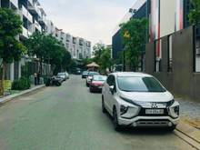 Hình ảnh Bán nhà hoàn thiện đã có sổ dt:7x19m, nở hậu 9m trong Vạn Phúc Thủ Đức