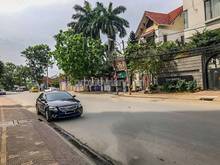 Hình ảnh Bán tòa văn phòng Thảo Điền, Quận 2, 1 hầm + 5 tầng, 20x20m