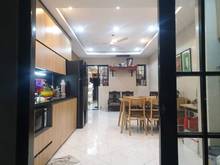 Hình ảnh Nhà mới phố Mai Động: 70m2, ngõ thoáng, ô tô đỗ cửa, 2 ngủ, 1 khách.
