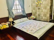 Hình ảnh Bán gấp nhà phố cực xinh, hiện đại trong KĐT hiện hữu. LH: Kim Anh