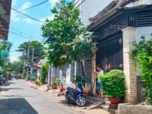 Hình ảnh Bán nhà hẻm 650 hương lộ 2 DT 48m2 GIÁ 3 tỷ 7