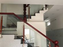Hình ảnh Bán nhà mặt tiền nguyễn thái bình. 4.3 x 8.4 hầm 5