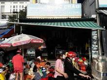 Hình ảnh cho thuê nhà 1 trệt, 1 lầu, 2 phòng ngủ, 2 wc, mt chợ thạnh xuân